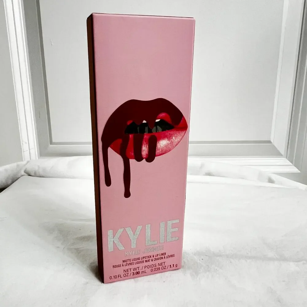Kylie Cosmetics 2-Pc. Matte Lip Kit | 701 Exposed